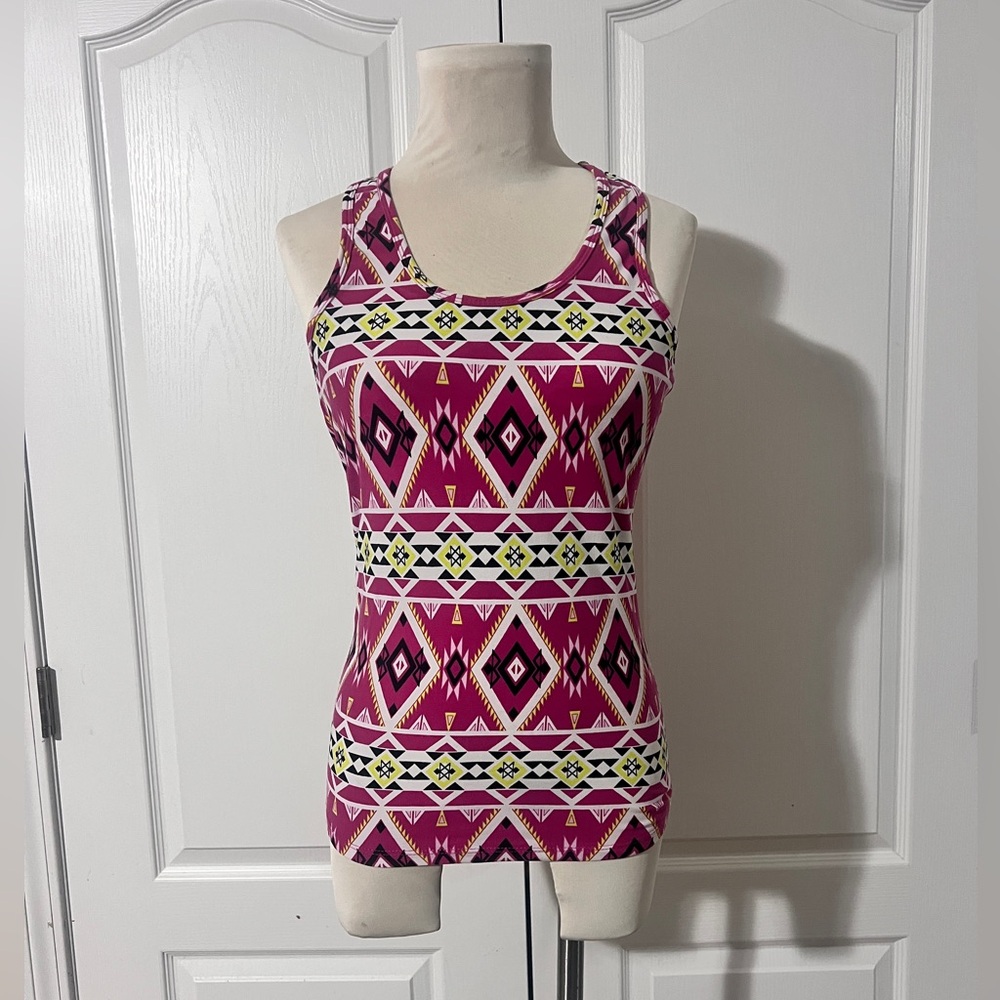Rue21 Racerback Tank Top - sz M‎